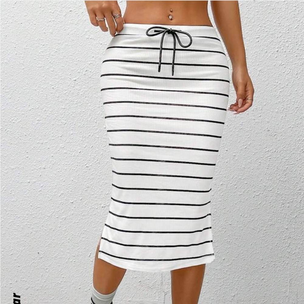 Striped skirt